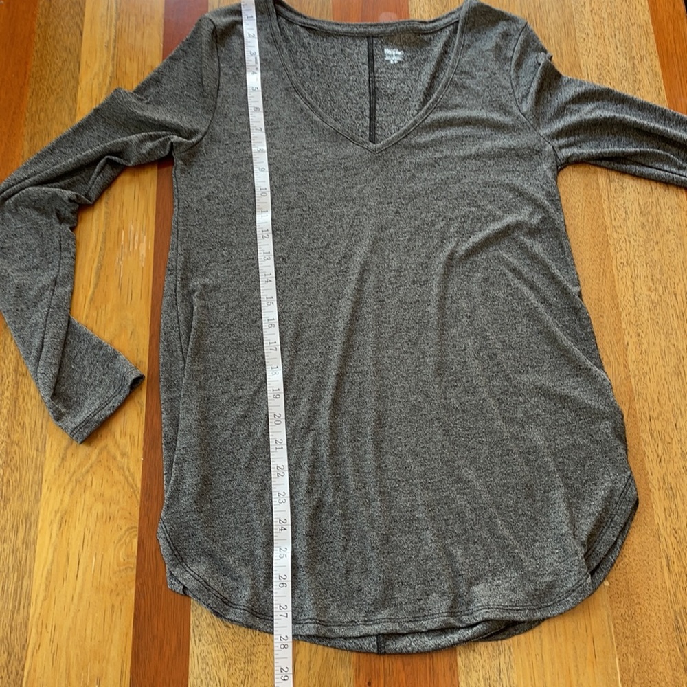Mossimo Top - Picture 6 of 6